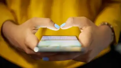 Image for Replacing WhatsApp? Advice from NCSC