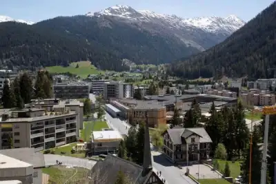 Image for Snowless Davos readies new face for World Economic Forum meeting