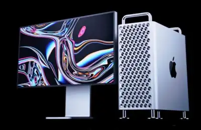 Image for As Apple upgrades its software, developers hunt for headset hints
