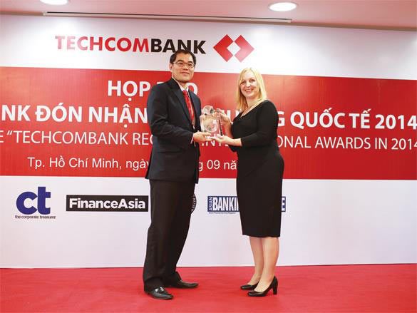 Techcombank2