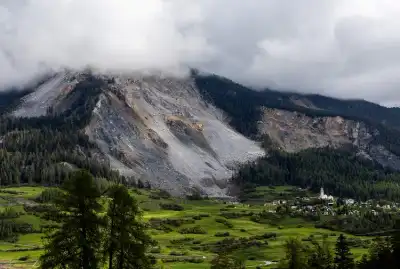 Image for Swiss village threatened by vast rockslide must be evacuated again