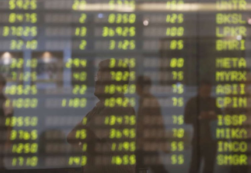 Image for Stocks rise, bond yields too – despite central banker talk-down efforts