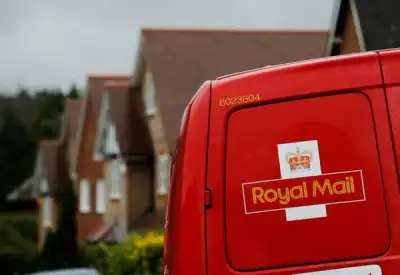 Image for Thousands of British postal workers walk out over pay