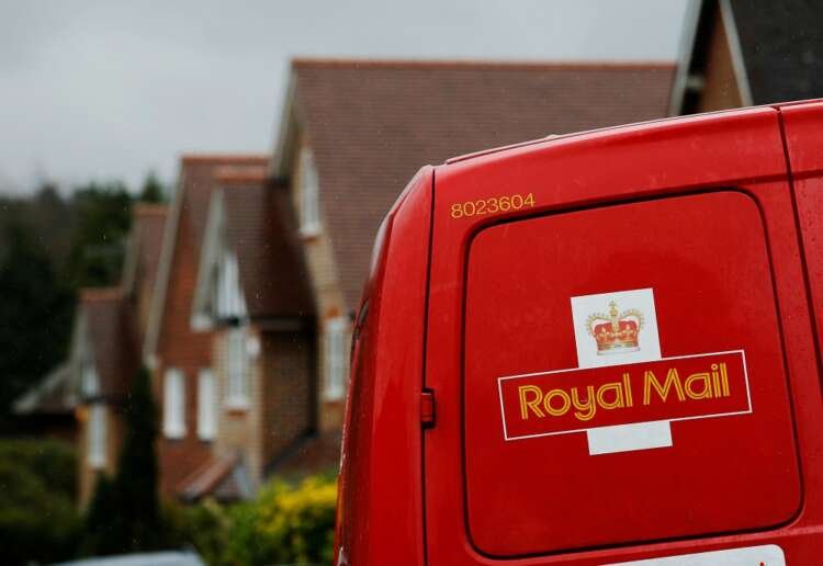 Image for Thousands of British postal workers walk out over pay