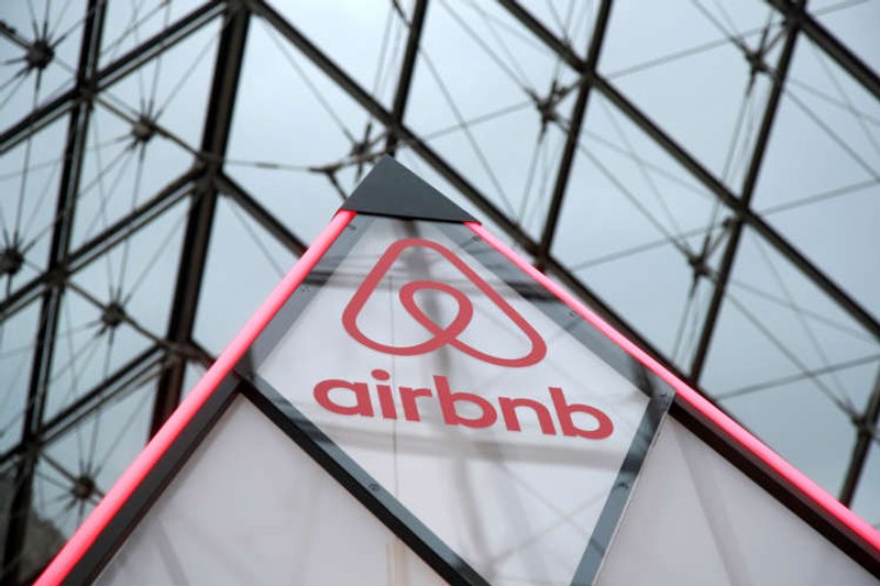 Image for Shift to sun, ski and suburbs gives Airbnb advantage over hotels