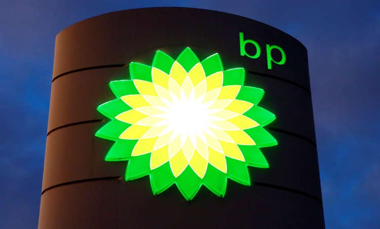 BP says it will stick with top U.S. oil lobby after climate shift