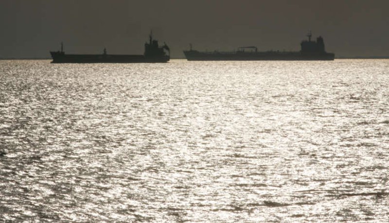 Image for Oil prices climb after progress on huge U.S. stimulus bill