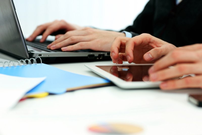 Image for FUTURE OF WORK: MORE WORKERS MOONLIGHTING AND TECH BECOMES A KEY MOTIVATOR ACCORDING TO NEW ADOBE STUDY