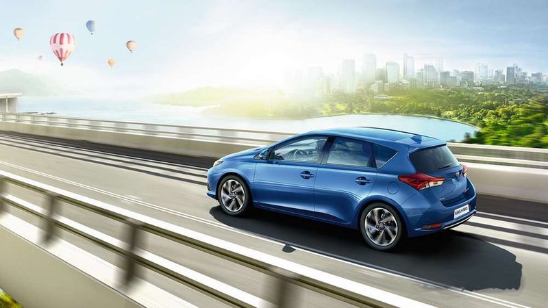 Image for Luxury Trip: 5 Best Crossovers for Business Travelers