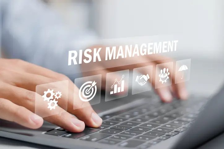 Complex risk management models in modern banking with digital tools - Global Banking & Finance Review