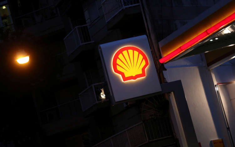 Shell logo prominently displayed at a gas station in Buenos Aires - Global Banking & Finance Review