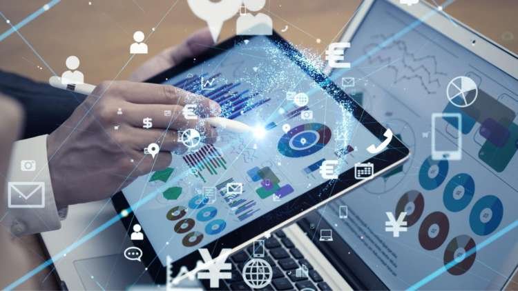 Illustration of asset finance brokers adapting to FCA's commission regulations - Global Banking & Finance Review