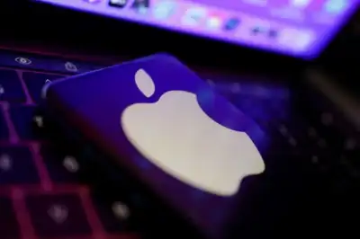 Image for Apple plans to make iPhone 14 in India amid China woes – Bloomberg News