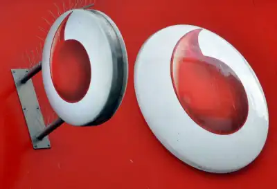 Image for Vodafone to receive $1.8 billion from sale of Hungarian unit
