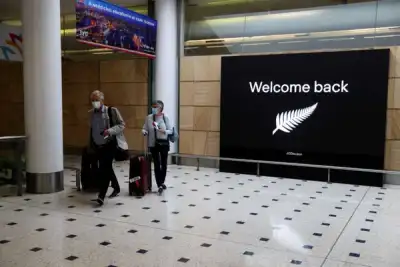 Image for New Zealand to partially restart ‘travel bubble’ with Australia