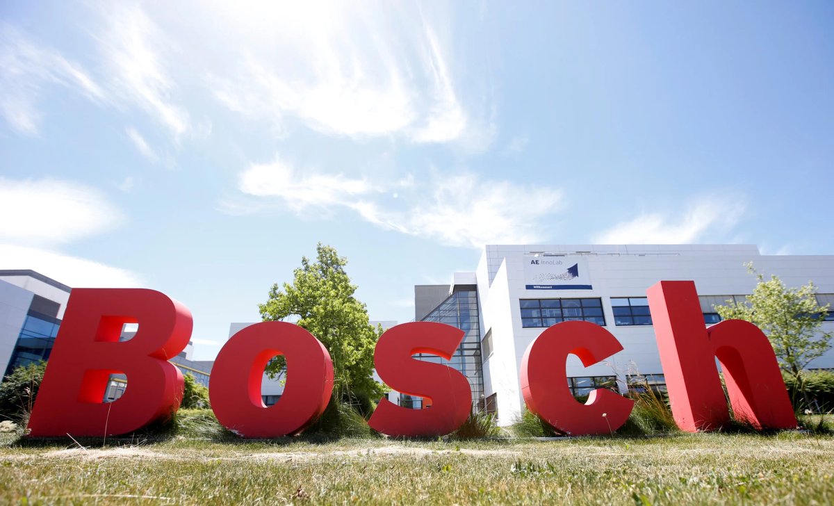 BOSCH automotive facility representing job cuts amid economic downturn - Global Banking & Finance Review