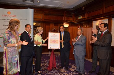 Preeti Sinha and Vijay Goel at ASSOCHAM event for UK-India trade agreement - Global Banking & Finance Review