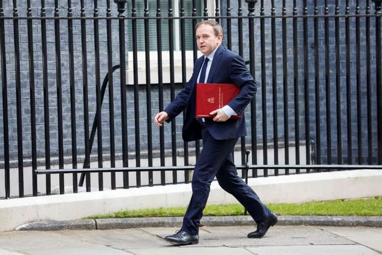 Image for UK spending to help squeezed voters would risk spiralling inflation -minister