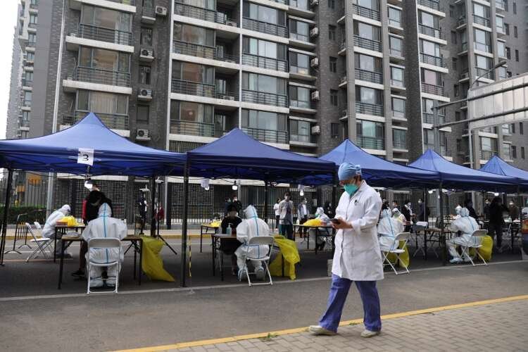 Beijing shoppers empty store shelves amid COVID-19 mass testing - Global Banking & Finance Review