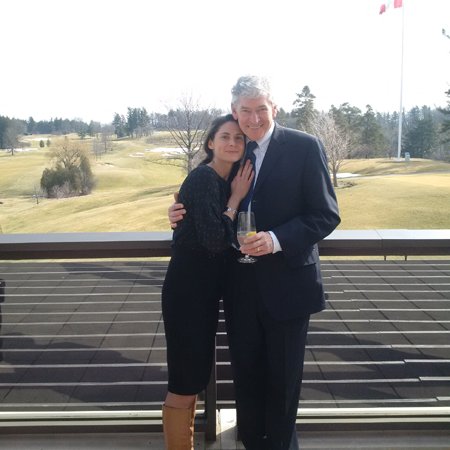 Father and daughter discussing business strategy in the vaping industry - Global Banking & Finance Review