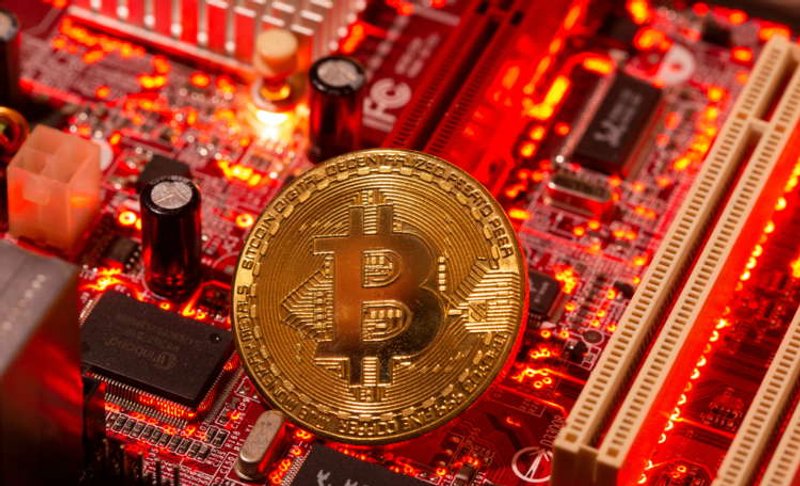 Image for Exclusive: Goldman Sachs restarts cryptocurrency desk amid bitcoin boom