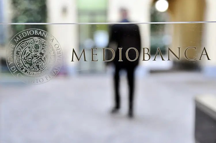Mediobanca shares decline 7% after revenue miss, reflecting market reaction - Global Banking & Finance Review