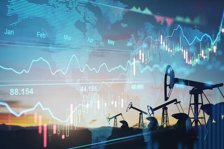 Oil analysts utilizing alternative data sources for market analysis - Global Banking & Finance Review