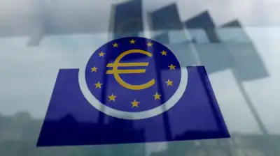 Image for ECB stays put but warns about surge in infections