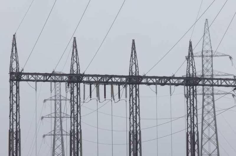 Image for Belgium supports energy price caps, suspending trading in EU power crunch