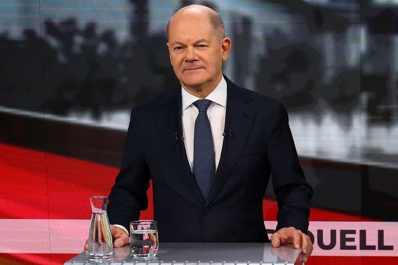 German Chancellor Olaf Scholz discusses Ukraine's EU membership amid war debate - Global Banking & Finance Review