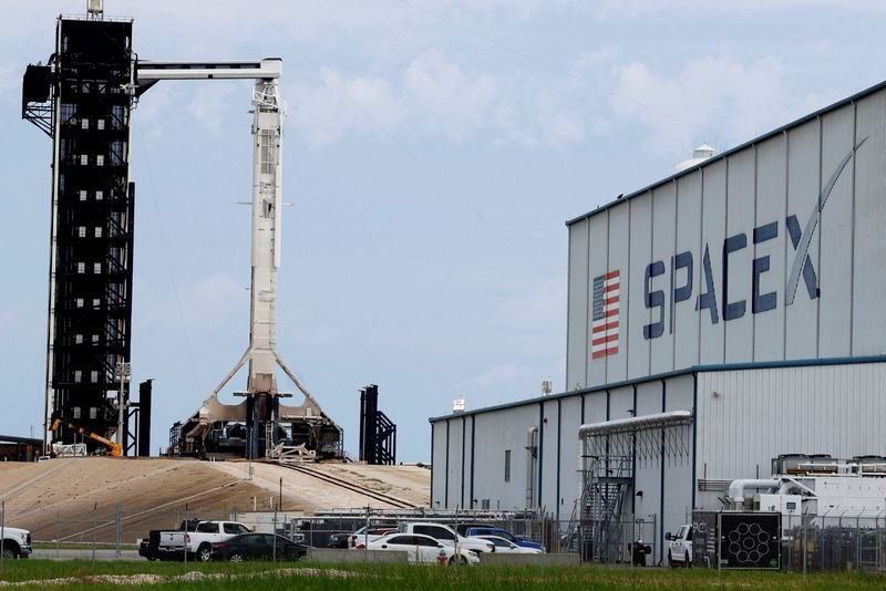 Italy negotiating a $1.5 billion deal with SpaceX for secure communications - Global Banking & Finance Review