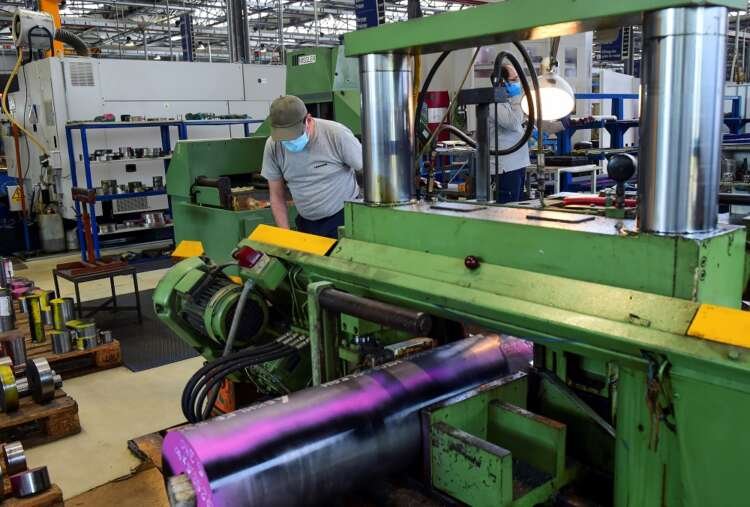 Image for Italy May manufacturing growth slows amid shortages, weak demand -PMI