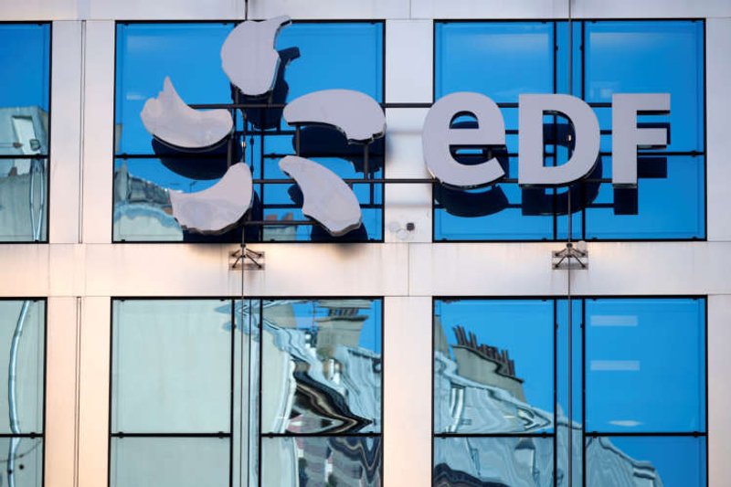 Image for EDF eyes rebound in core profit after COVID-19 fallout