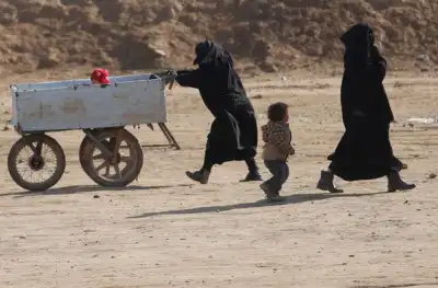 Image for EU ministers agree on roadmap to ease Syria sanctions