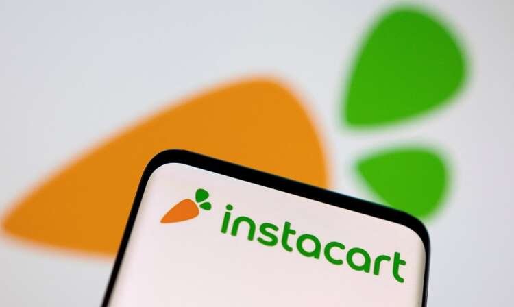 Illustration of the Instacart logo amid discussions on startup down rounds - Global Banking & Finance Review