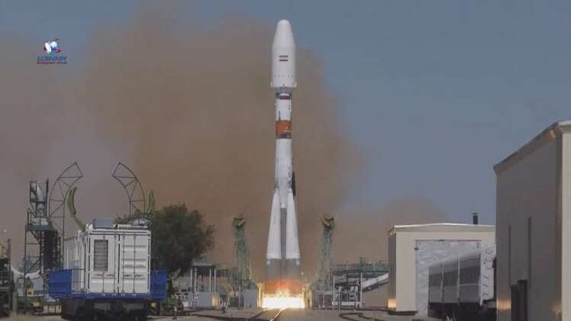 Image for Russia puts Iranian satellite into orbit