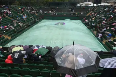 Image for Tennis-Wimbledon to have maximum capacity crowds from quarter-finals onwards