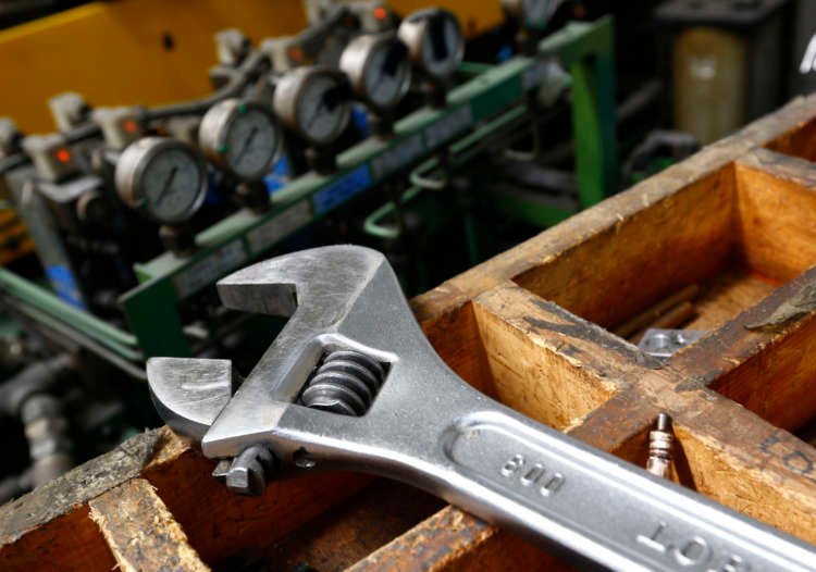 Nearly half of small UK manufacturers see recovery soon