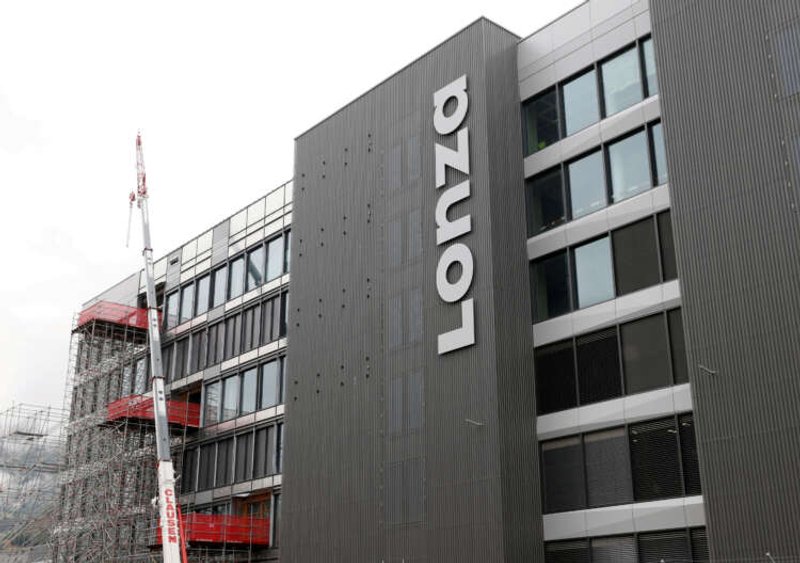 Image for Lonza to buy back $2.17 billion worth of shares, backs mid-term growth