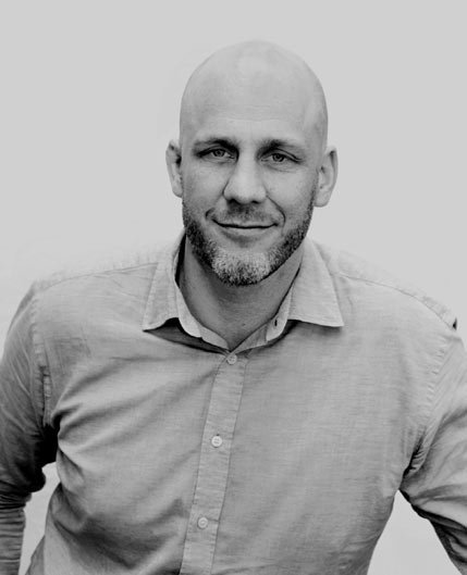 Jonathan Gale discussing cloud-based personalized banking services - Global Banking & Finance Review