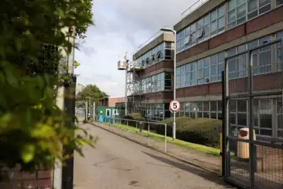 Image for Number of schools in England found to have crumbling concrete rises to 174