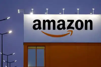 Image for Exclusive-Teamsters organizing workers’ unions at 9 Amazon.com facilities in Canada