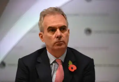 Image for BoE Deputy Governor Broadbent forecasts consecutive quarters of rapid growth – Telegraph