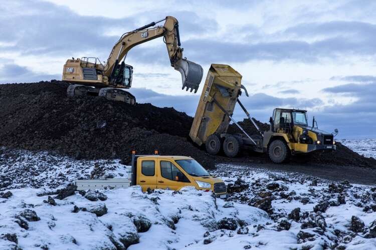 Construction of volcanic defense barriers in Iceland to protect homes and power plant - Global Banking & Finance Review
