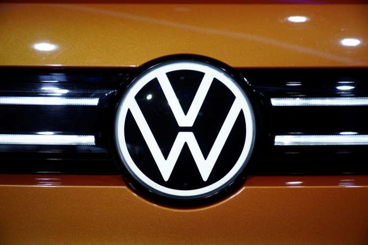 Volkswagen lifts margin target on demand for premium cars