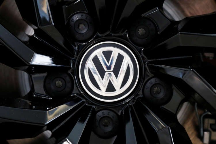 Image for Volkswagen faces EU fine for missing 2020 emissions targets