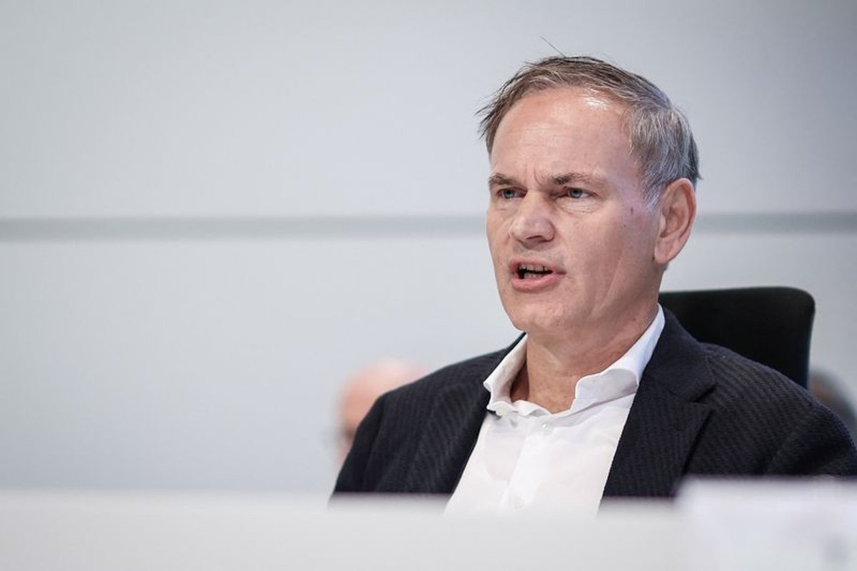 VW CEO Oliver Blume discusses Chinese investment in European plants - Global Banking & Finance Review