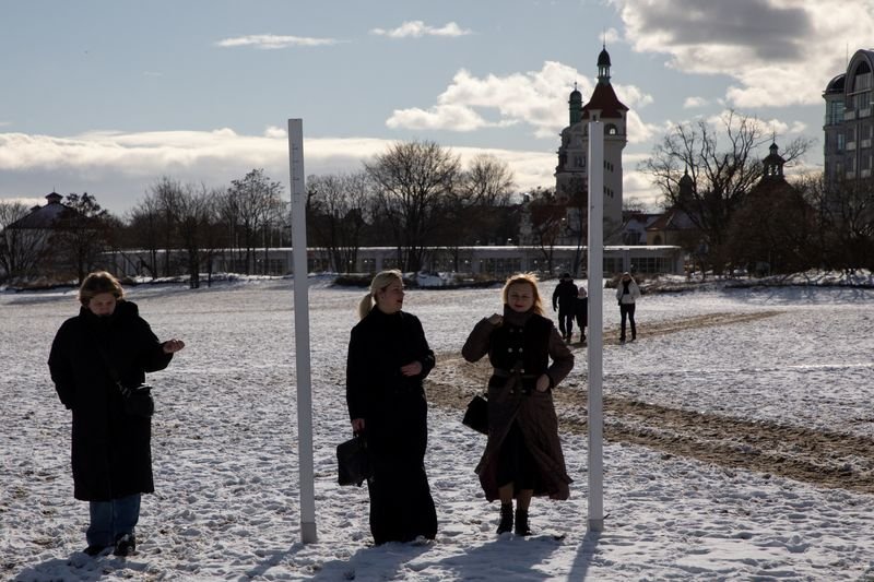 Image for Ukrainian refugees in Poland fear their homeland will lose territory