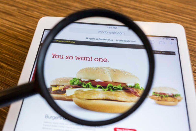 Image for Knowing Me, Knowing You: Data-Driven CX in Retail