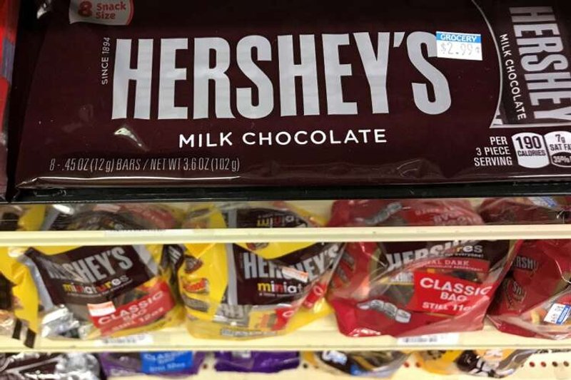 Image for Consumer Reports finds more lead and cadmium in chocolate, urges change at Hershey